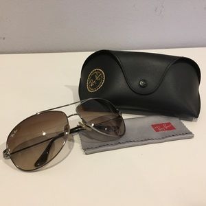 Ray-Ban Aviator Sunglasses